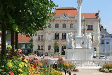 Blumenpracht am Hauptplatz