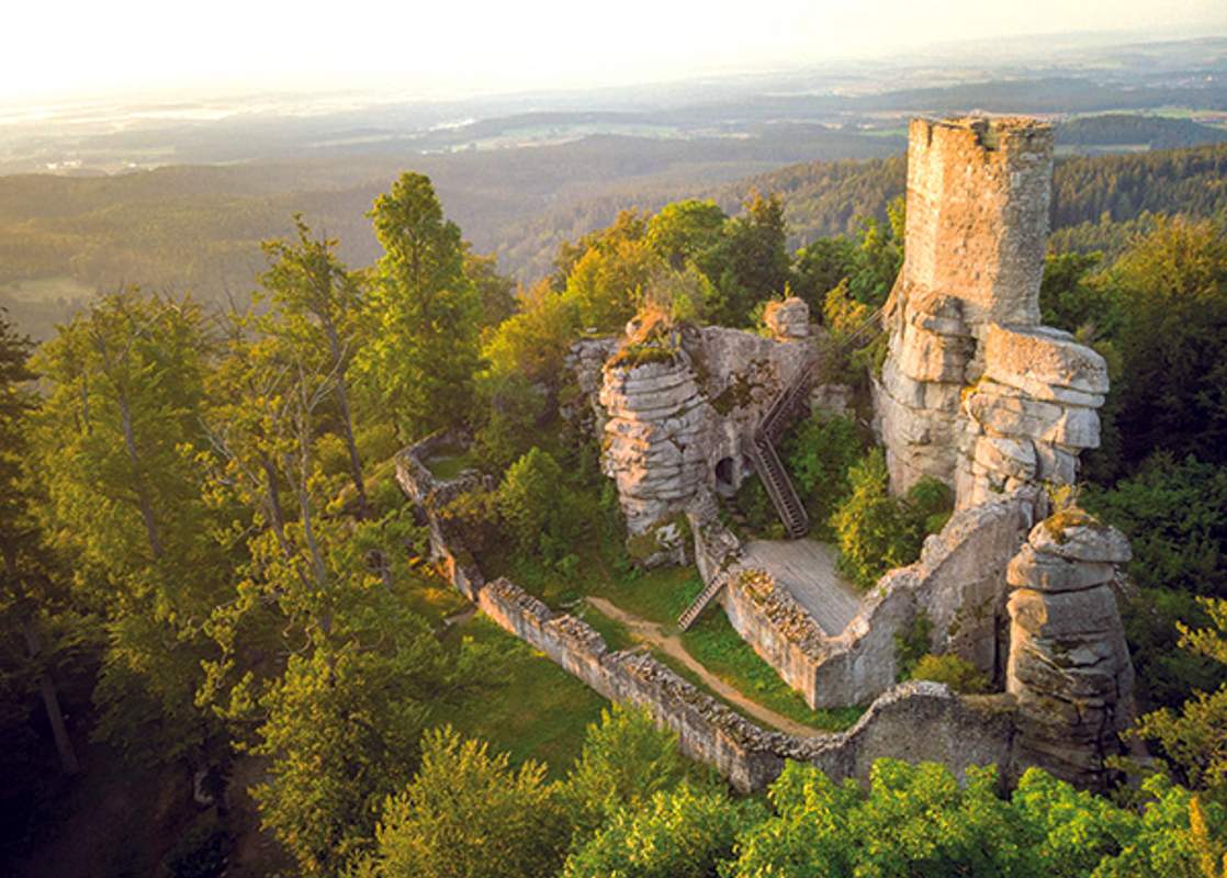 Steinwald und Stiftland